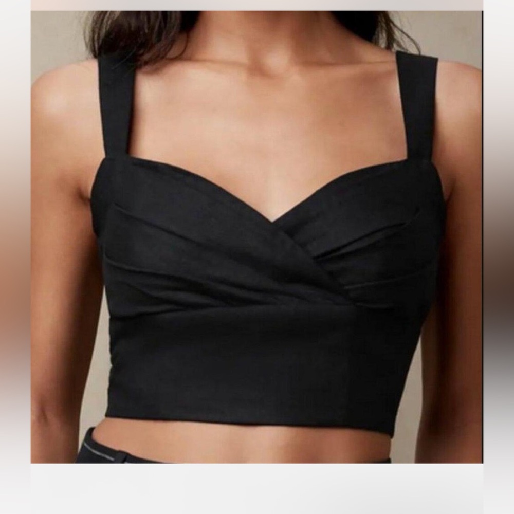 Banana Republic linen blend black cropped top size 8 NWT